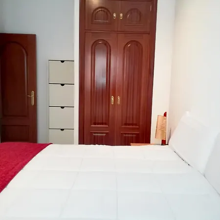 Oasis Galindo Flat * Севилья